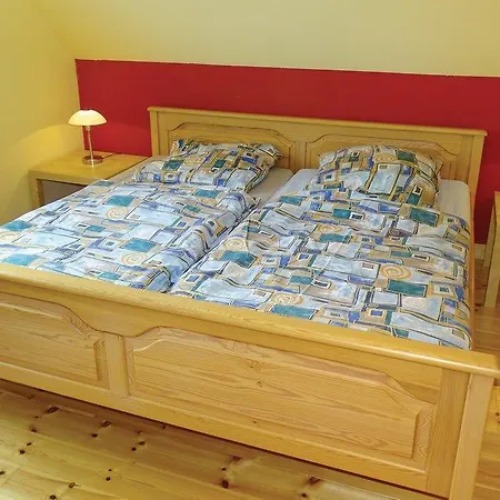 Two-bedroom Holiday In Usedom בית נופש Gellenthin